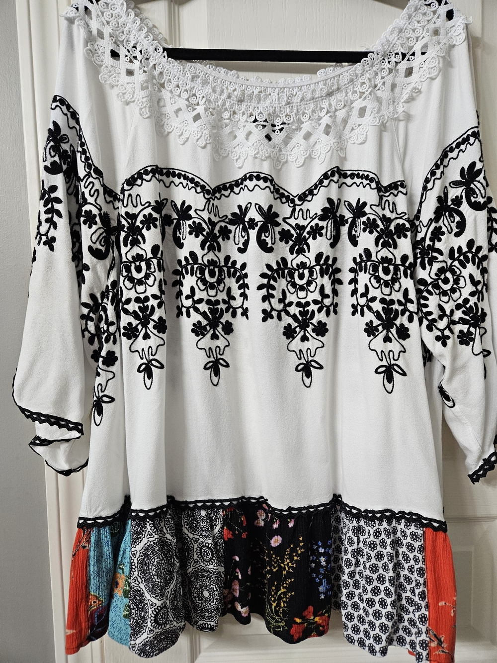 John Mark Bohemian Crochet-Trim White Embroidered Peasant Top